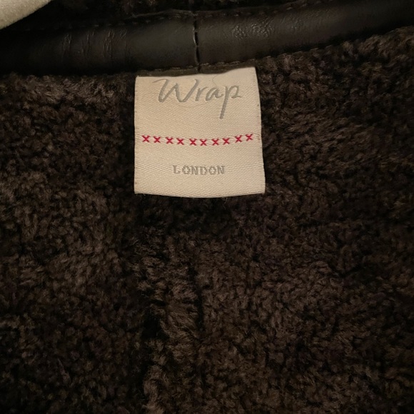 Wrap London women's 100% lamb skin jacket with 100% shearling interior. - Picture 3 of 15